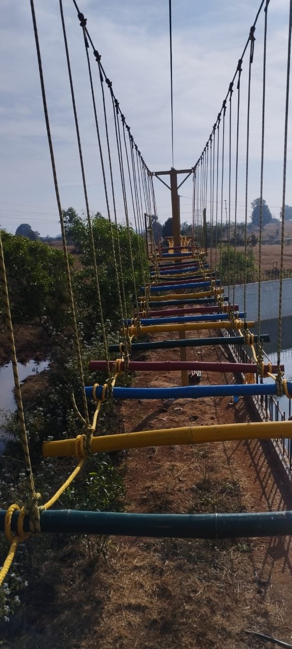 Mid air walking bridge