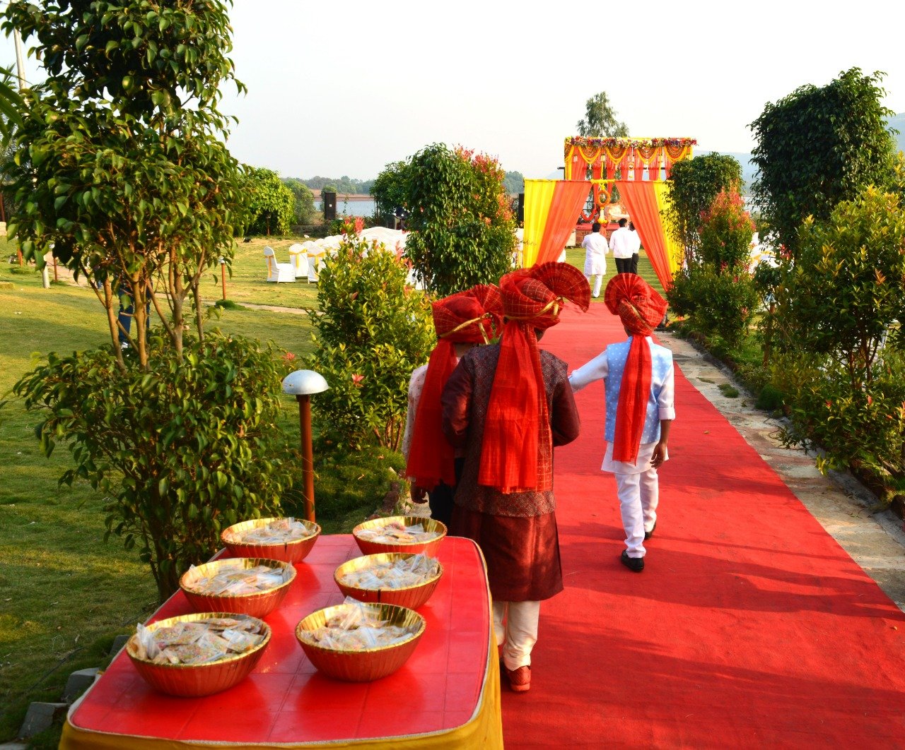Wedding entry decorations